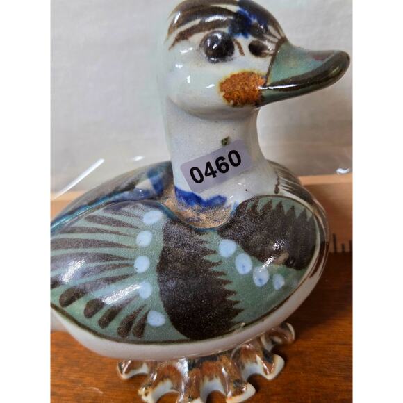 Duck Figurine Hand Painted by Ken Edwards in Tonala, Mex. - Picture 12 of 13